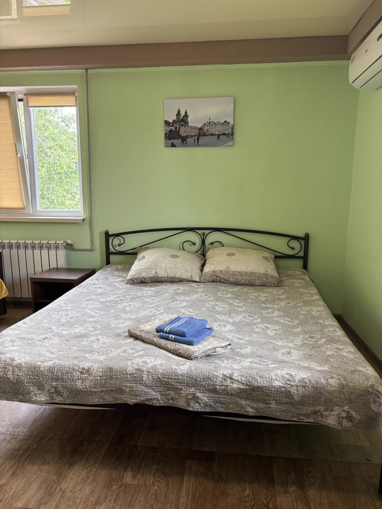 Номер на другому поверсі (Л2)